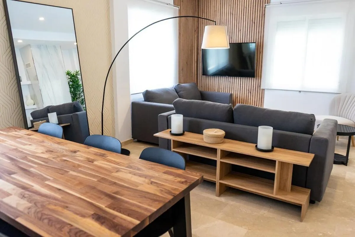 Villa With Private Swimming Pool In Sevilla 0*, 세비야 스페인