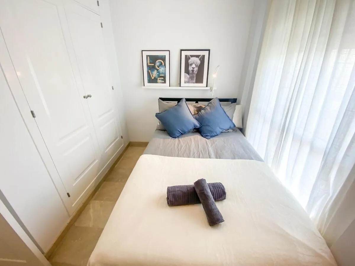 Villa With Private Swimming Pool In Sevilla