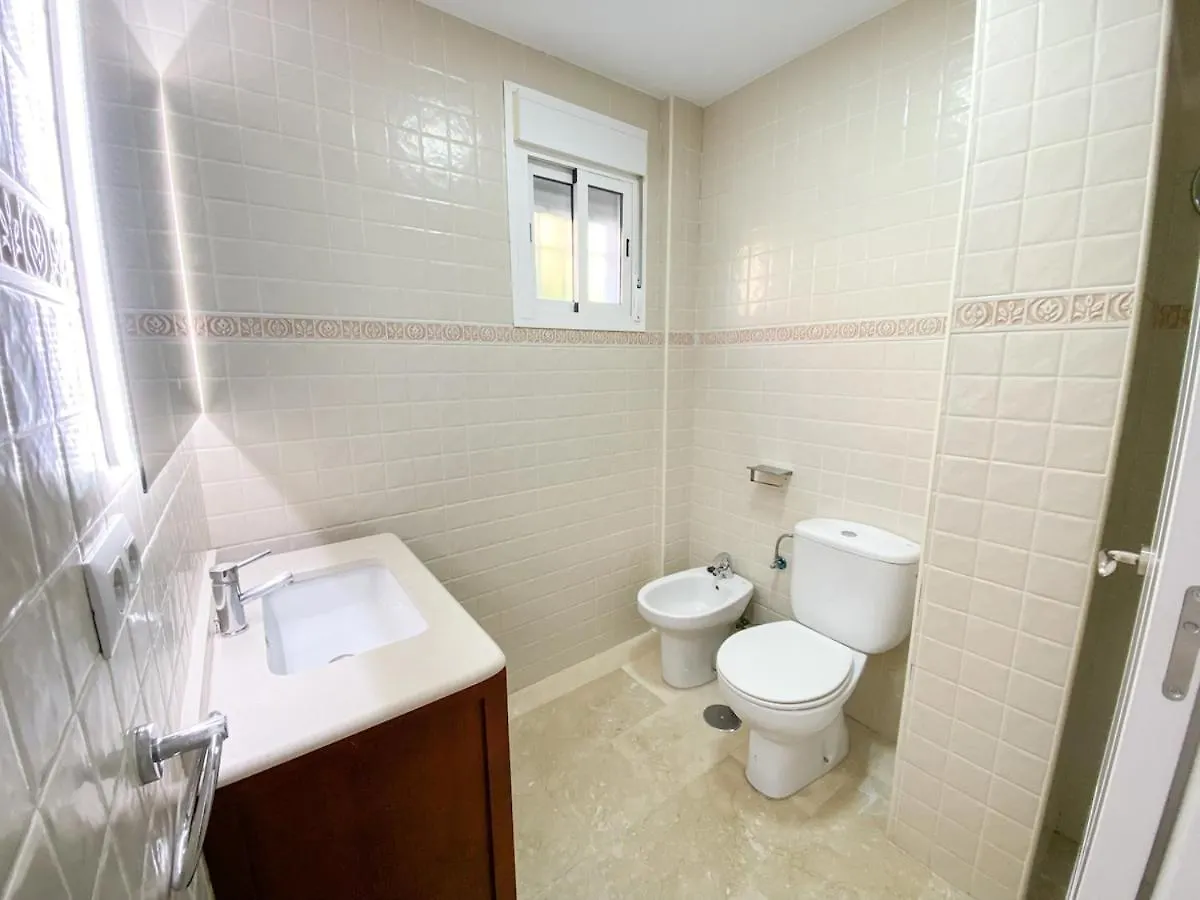 Villa With Private Swimming Pool In Sevilla 0*, 세비야 스페인