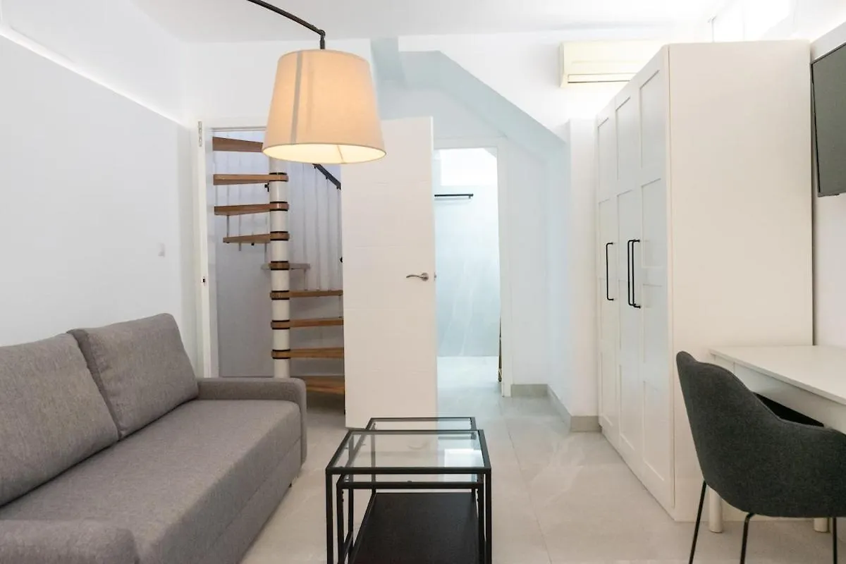 Villa With Private Swimming Pool In Sevilla